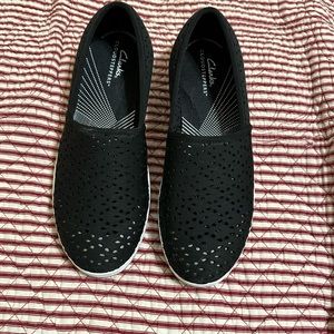 Clarks comfy cute sneakers